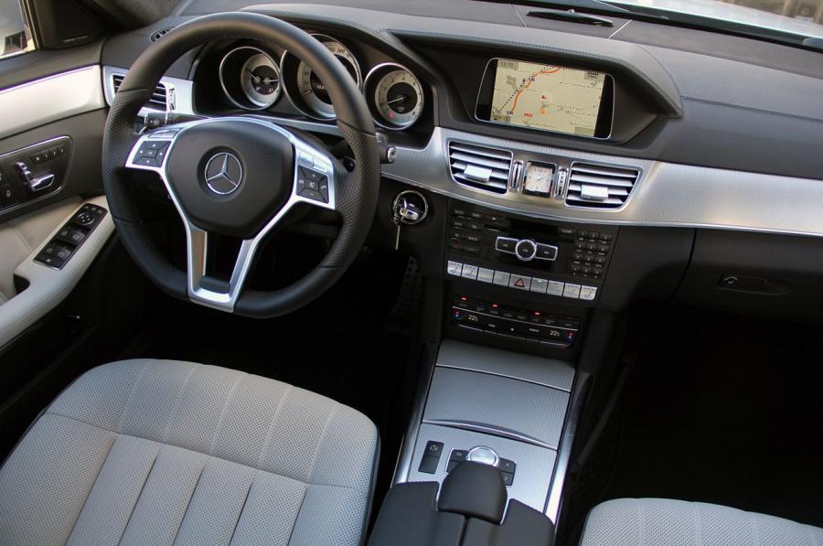  Mercedes-Benz E400 2014 года  (фото 22 из 41)